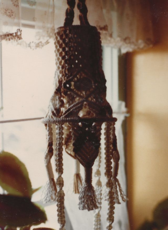 Plant-hanger top - 103