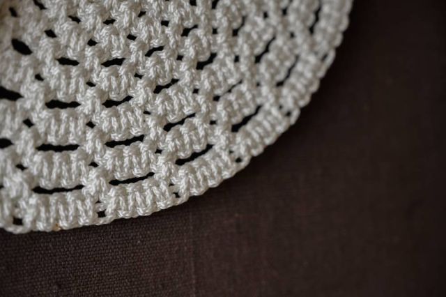 images/macrame/129-wallhanging-white-curves